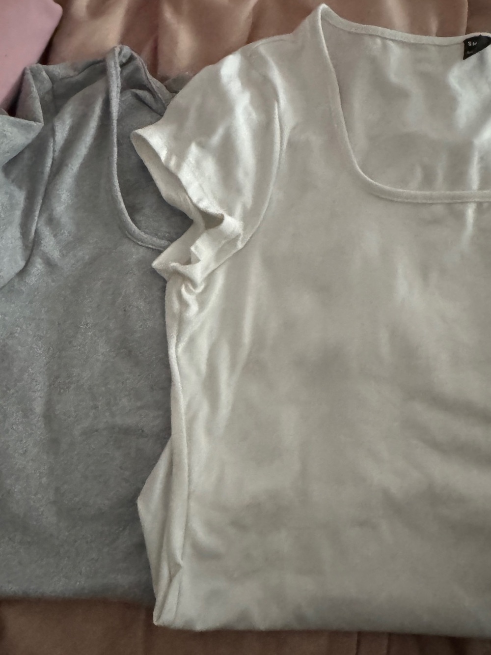 SHEIN Scoop Neck Tank Tops in White and Light Gray